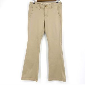 American Eagle Kick Boot Super Stretch Khaki Pants size 6 Short
